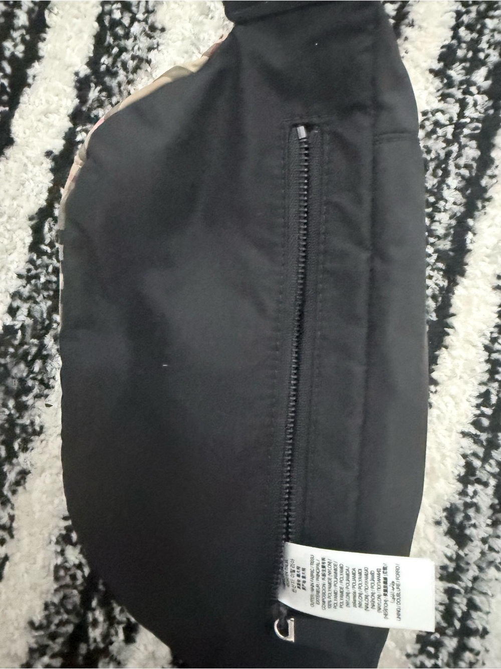 Burberry Classic Nova Check Belt Bag with Black Logo Strap - Picture 11 of 16